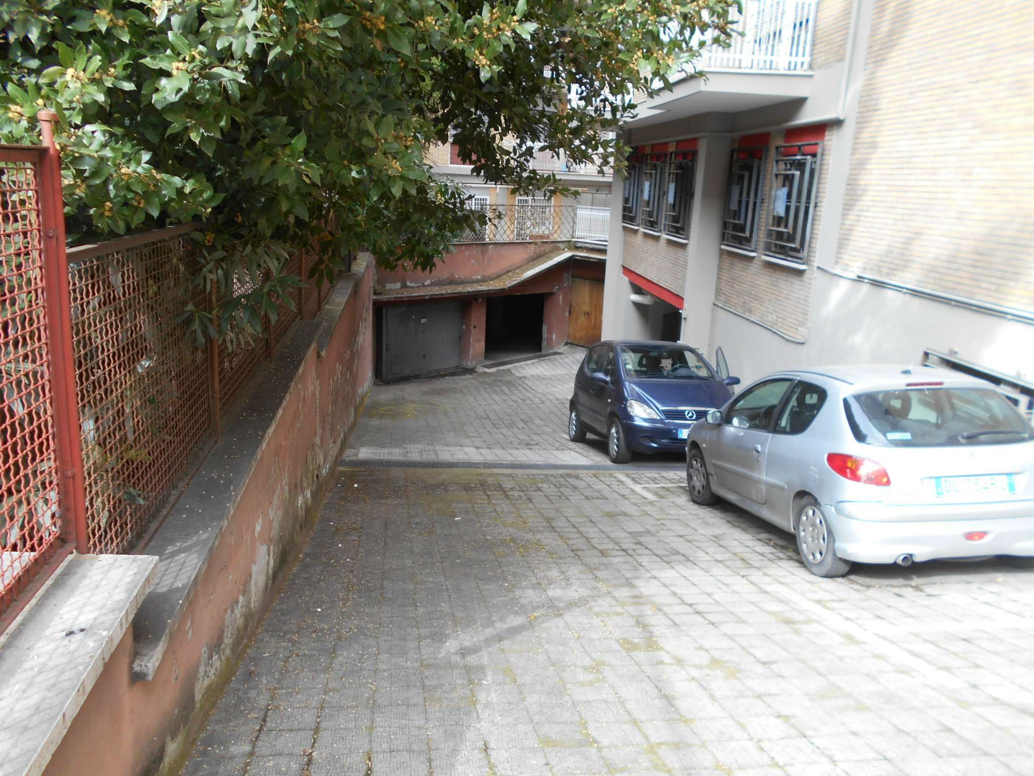 Box auto - Posto auto ROMA vendita  TRIESTE (II MUN.)  IMMOBILEDIL
