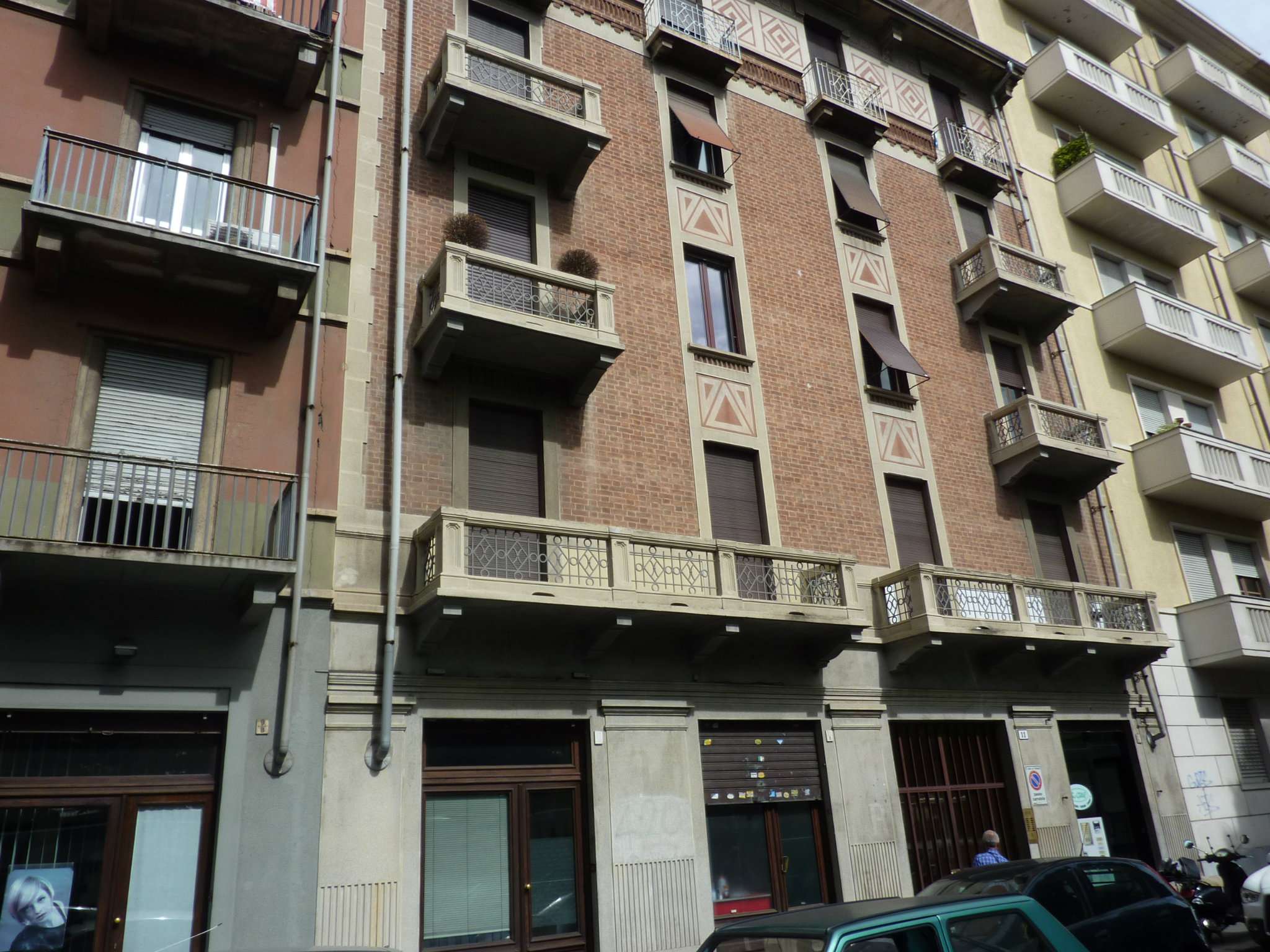 Negozio - Loc.Com. TORINO vendita  PARELLA CORSO LECCE Immobiliare Passarella