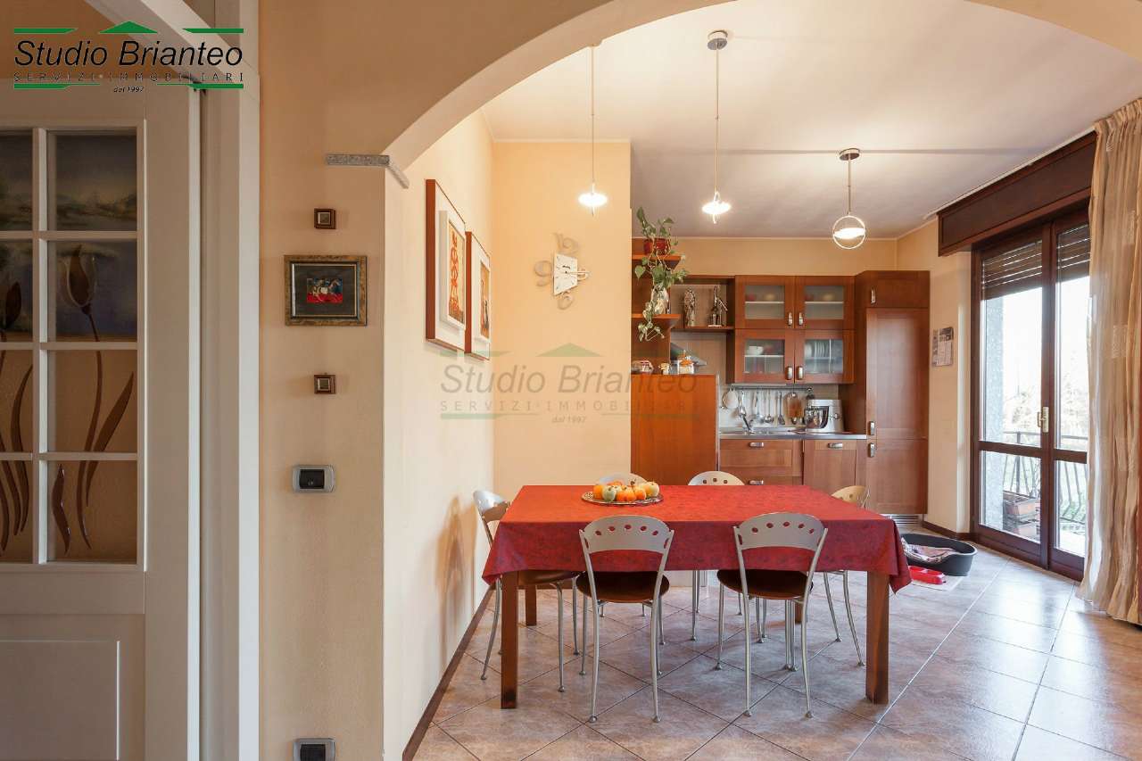 Appartamento CARATE BRIANZA vendita   caravaggio Studio Brianteo