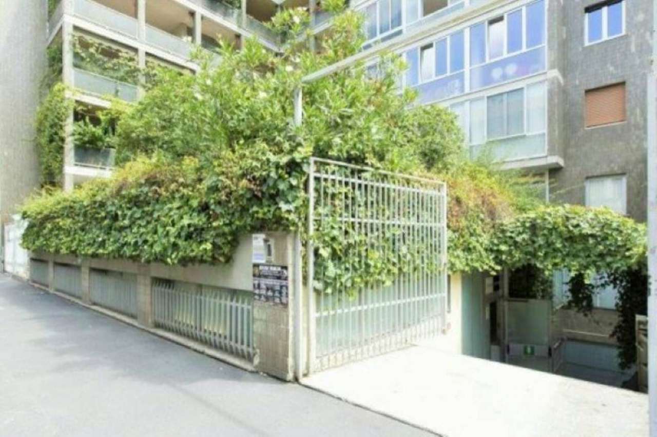 Appartamento MILANO vendita  DE ANGELI Giovanni Cantoni MENOZZI IMMOBILIARE