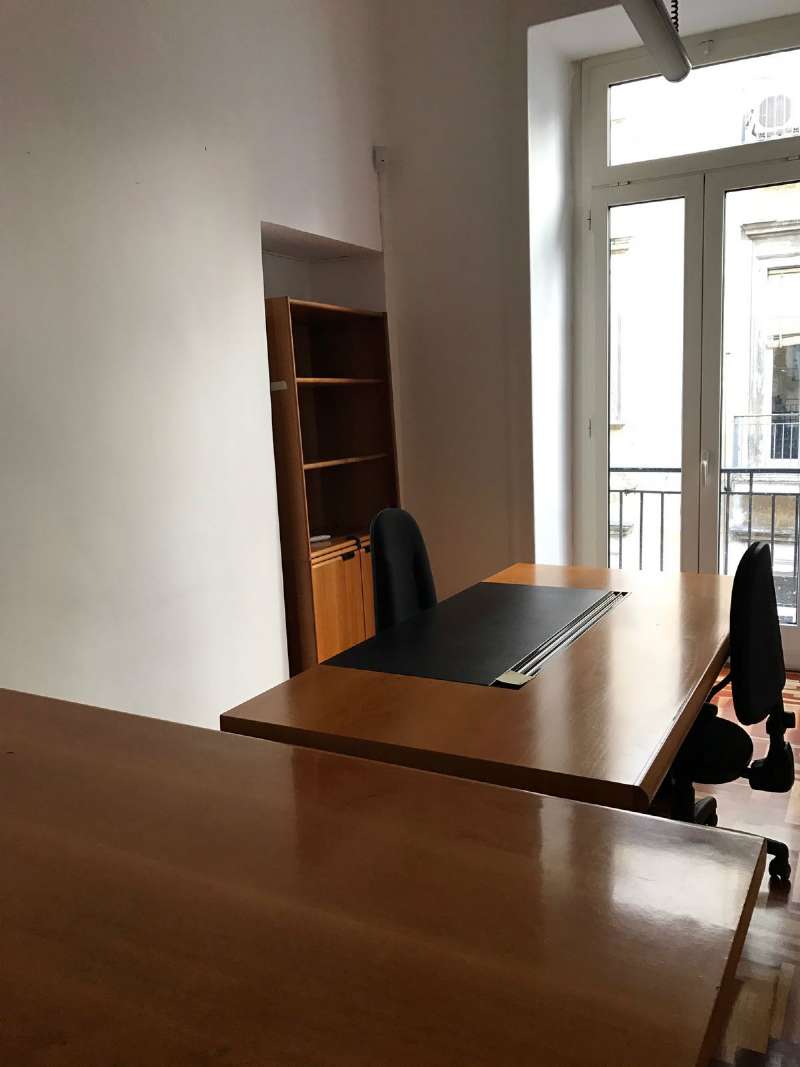 Ufficio - Loc.Com. NAPOLI affitto  CHIAIA Gramsci Intercasa di Lucia Starace