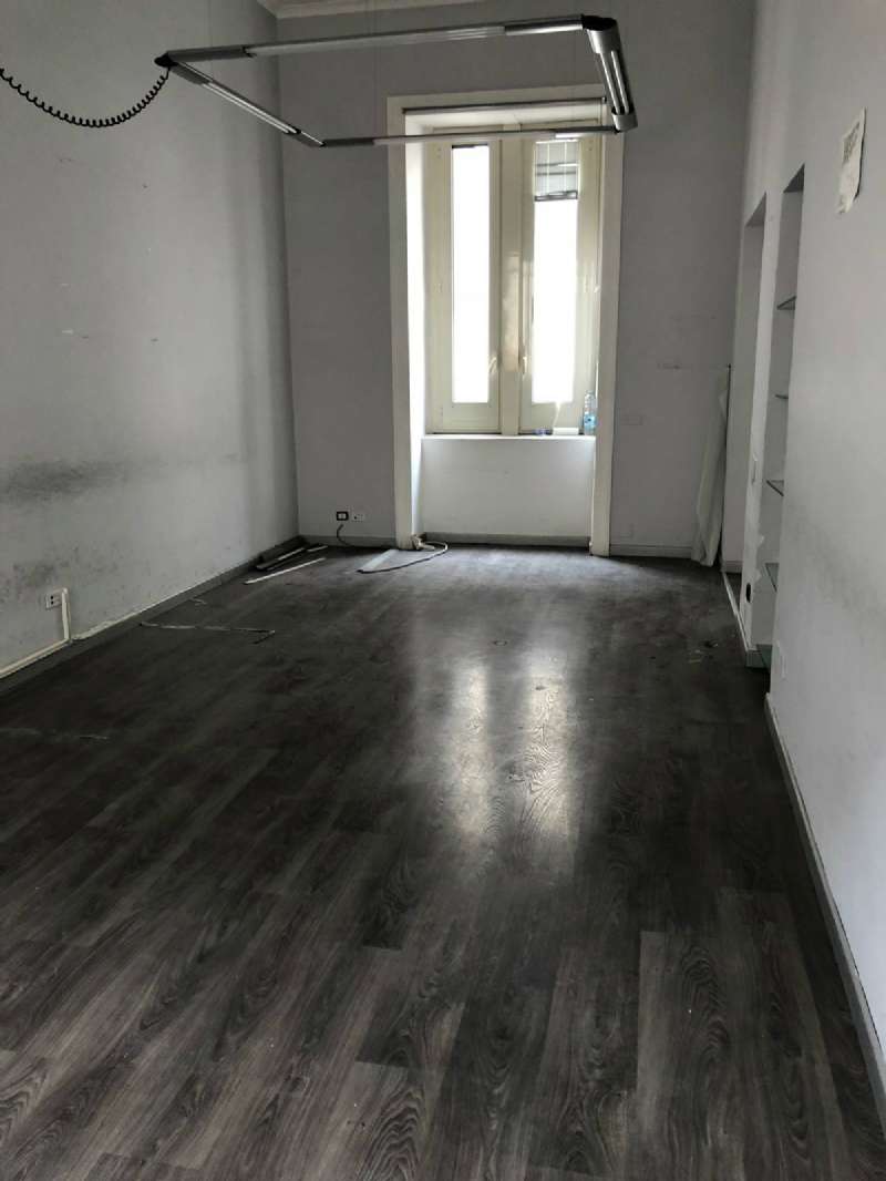 Ufficio - Loc.Com. NAPOLI affitto  CHIAIA Gramsci Intercasa di Lucia Starace