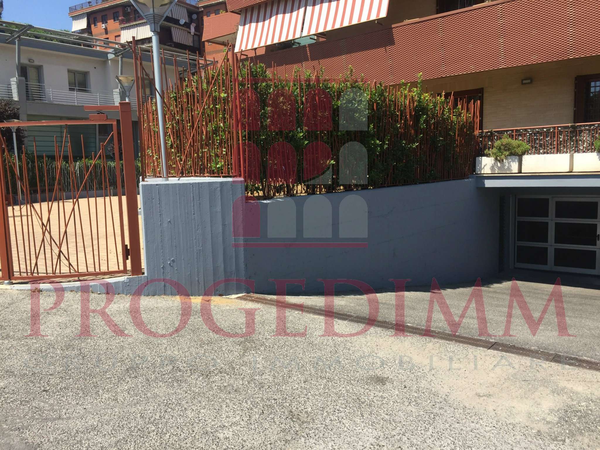 Box auto - Posto auto ROMA vendita  BOCCEA  PROGEDIMM Srl
