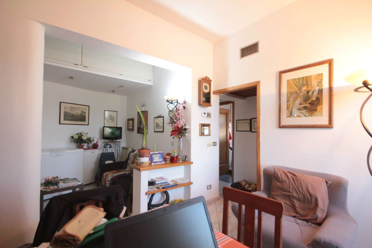 Appartamento FIRENZE vendita  LEOPOLDO corsica Idea Immobiliare sas