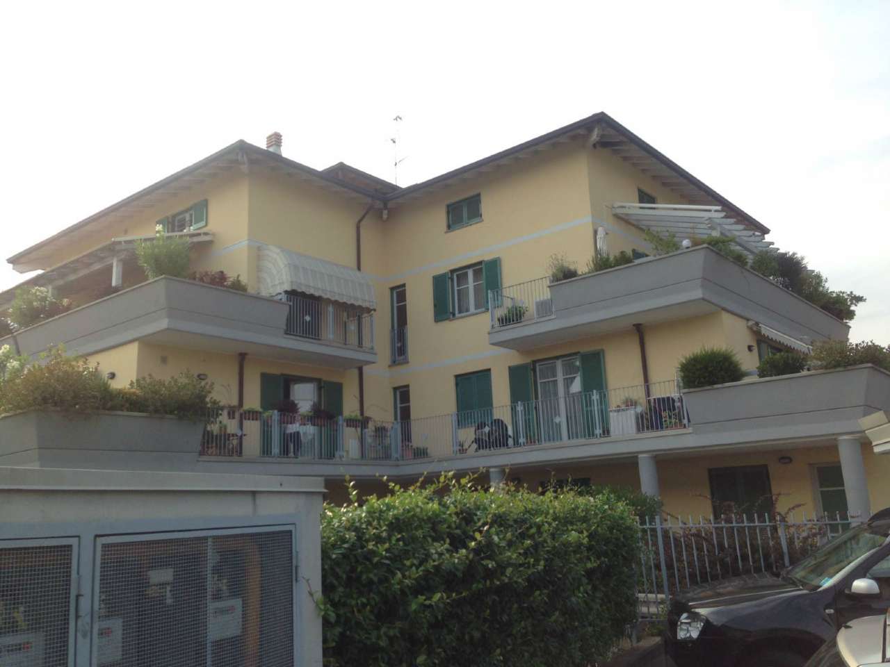  somma-lombardo vendita quart:  immobiliare-la-clessidra-s.a.s