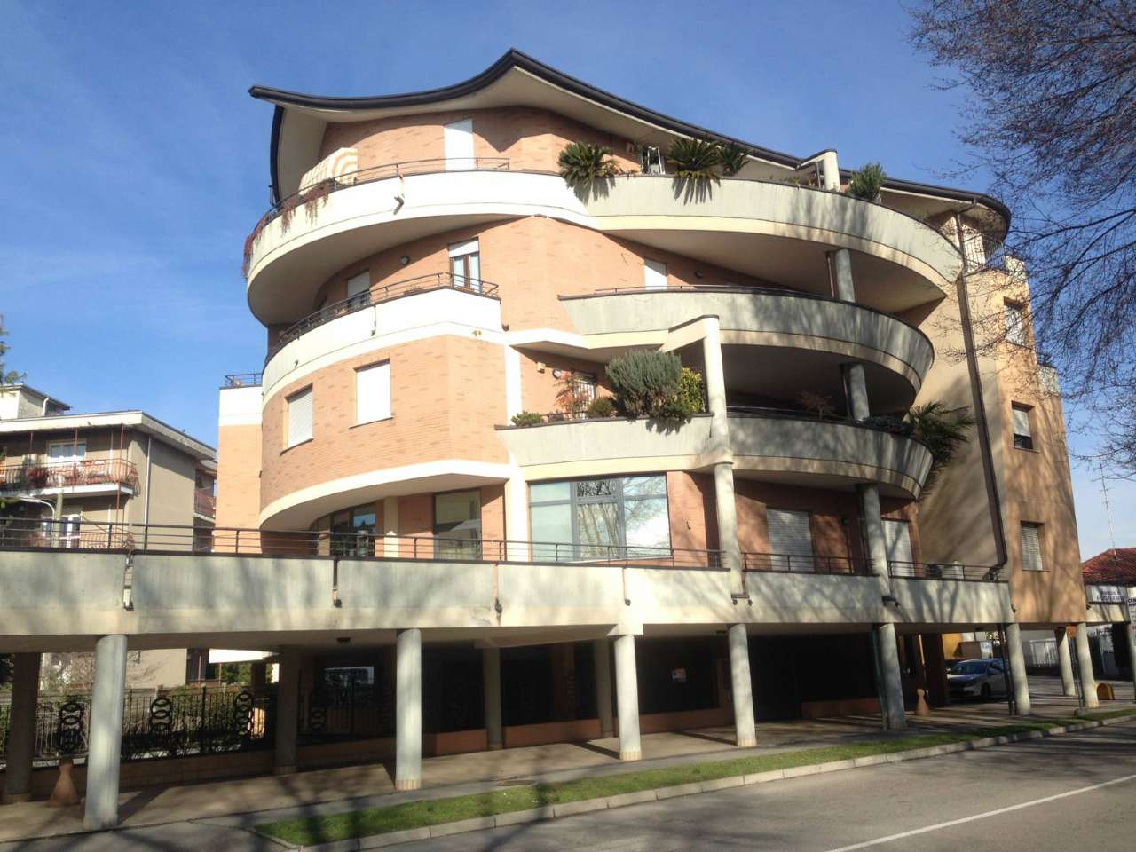  busto arsizio vendita quart:  immobiliare la clessidra s.a.s