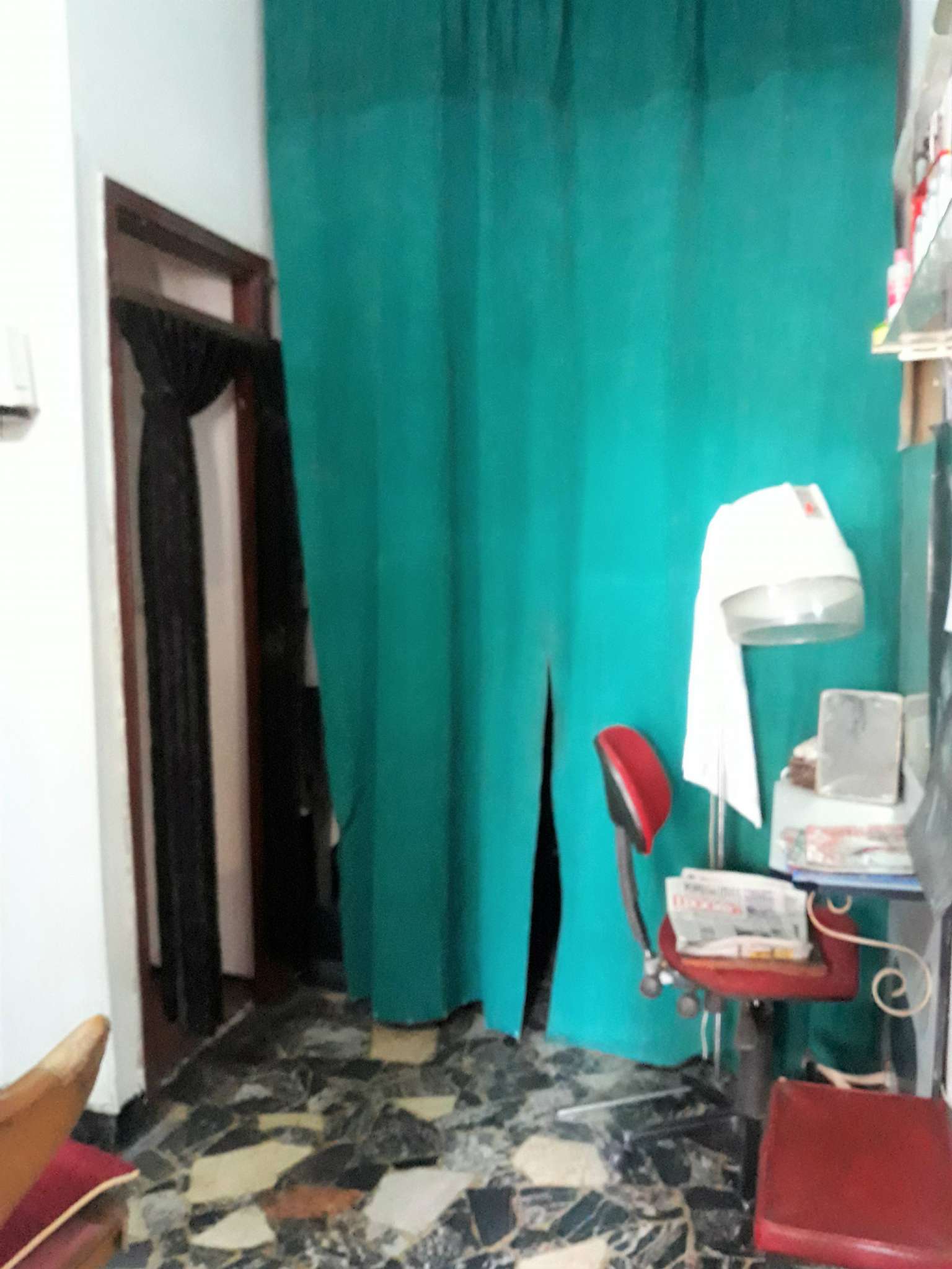 Negozio - Loc.Com. MILANO affitto  V GIORNATE Curtatone Fondo Casa SPA