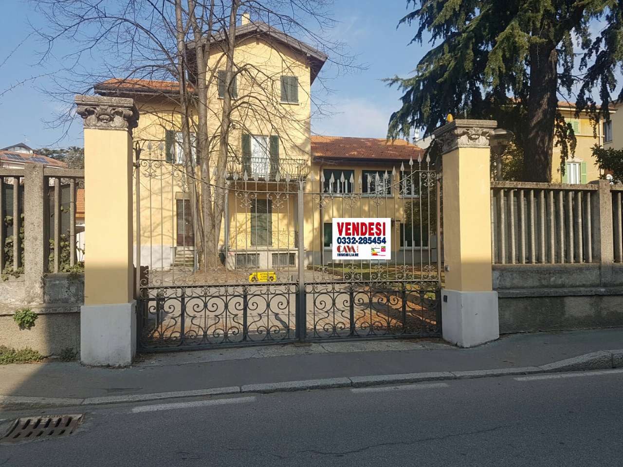 Appartamento VARESE vendita  CENTRO monte rosa Cava Immobiliare