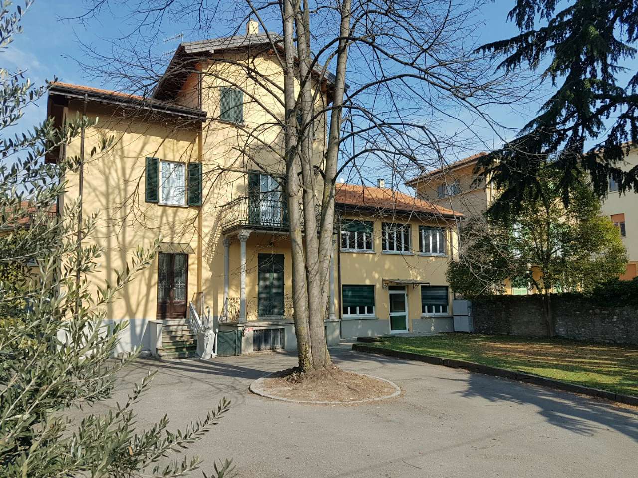 Appartamento VARESE vendita  CENTRO monte rosa Cava Immobiliare