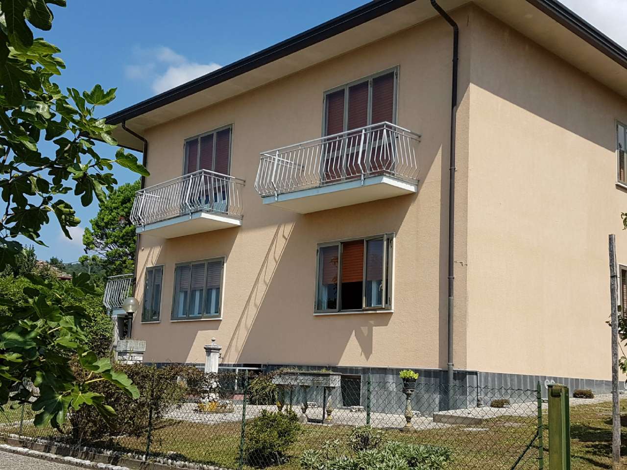 Villa Bifamiliare BARASSO vendita   Lunga Cava Immobiliare