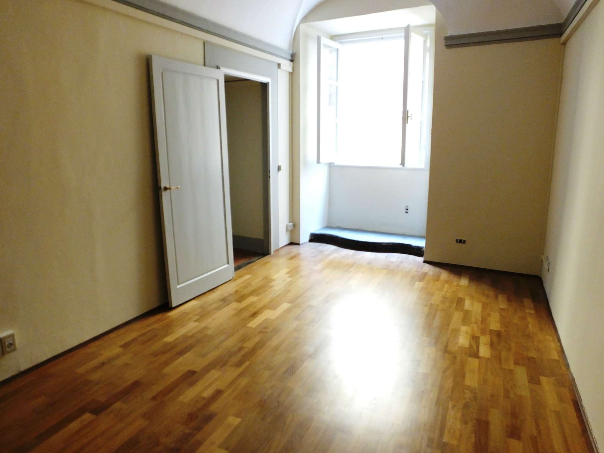 Ufficio - Loc.Com. FIRENZE affitto  SANTA CROCE dei Peruzzi IMMOBILIARE