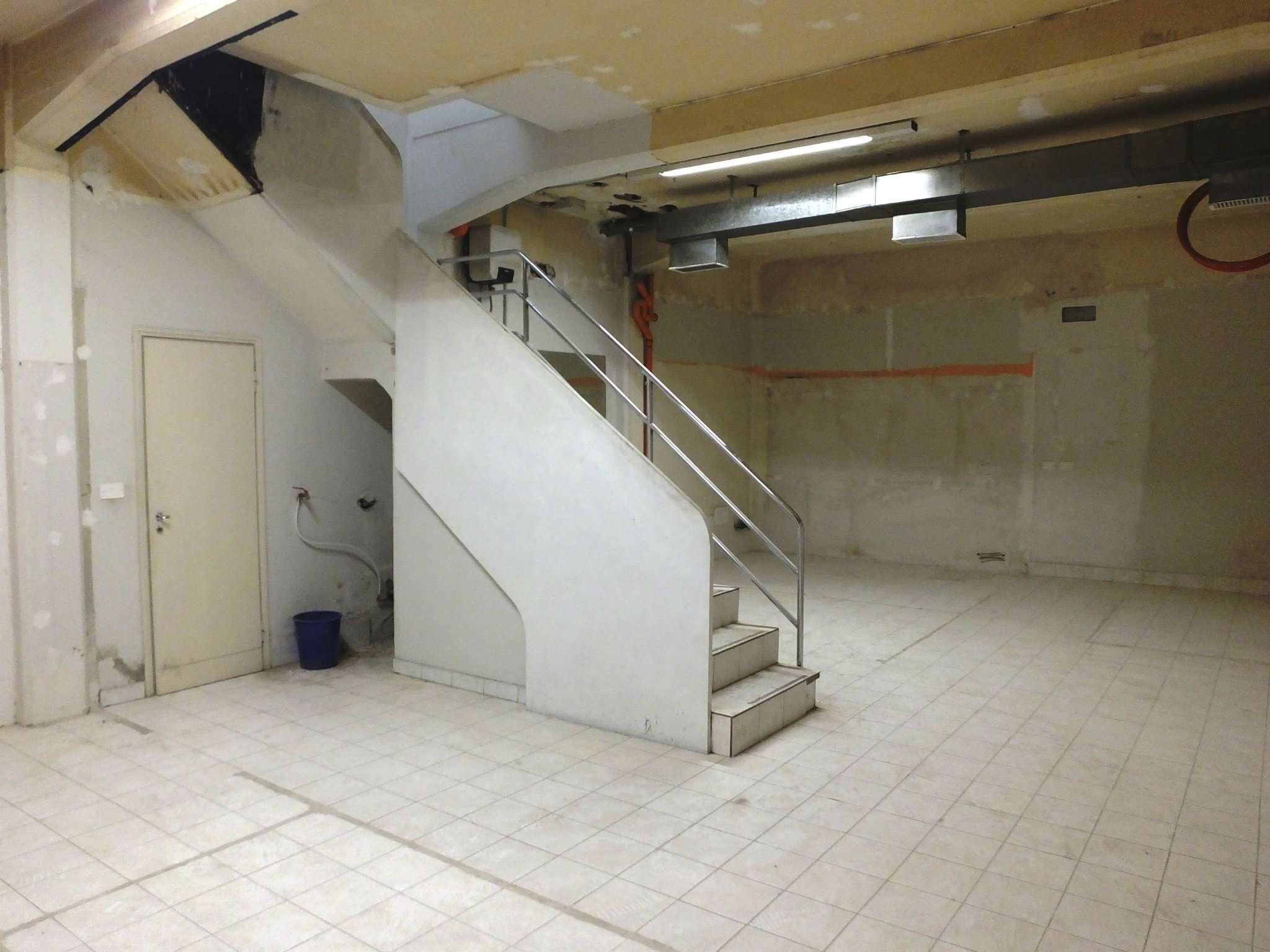 Negozio - Loc.Com. FIRENZE affitto  DUOMO via cavour IMMOBILIARE