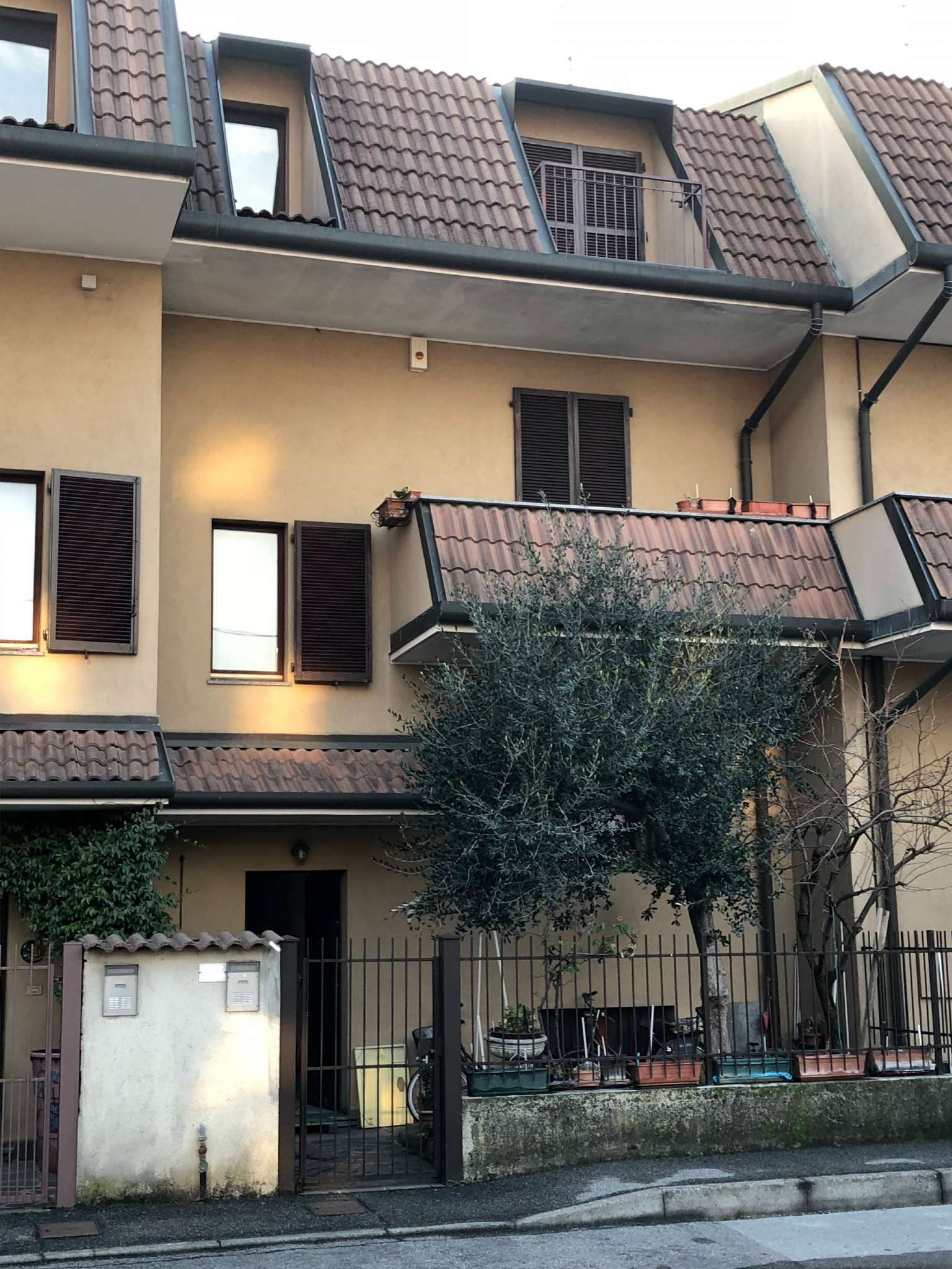  lissone vendita quart:  centro casa di mauri mario