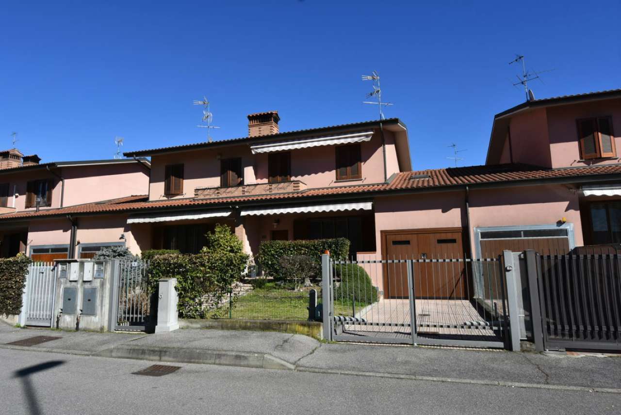  casalmaiocco vendita quart:  immobiliare 2001 srl