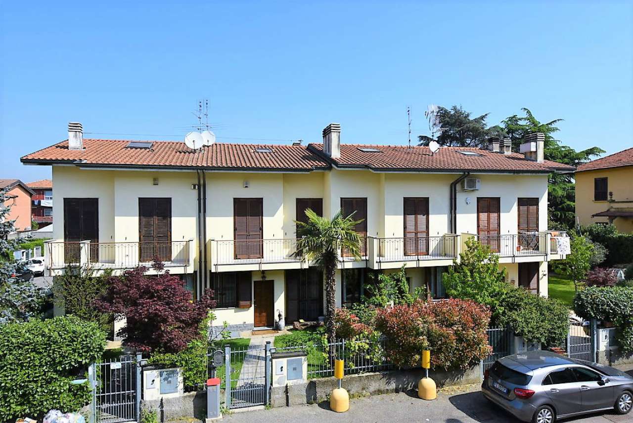 Villa Affiancata - Schiera DRESANO vendita   Via Madre Teresa di Calcutta Immobiliare 2001 srl