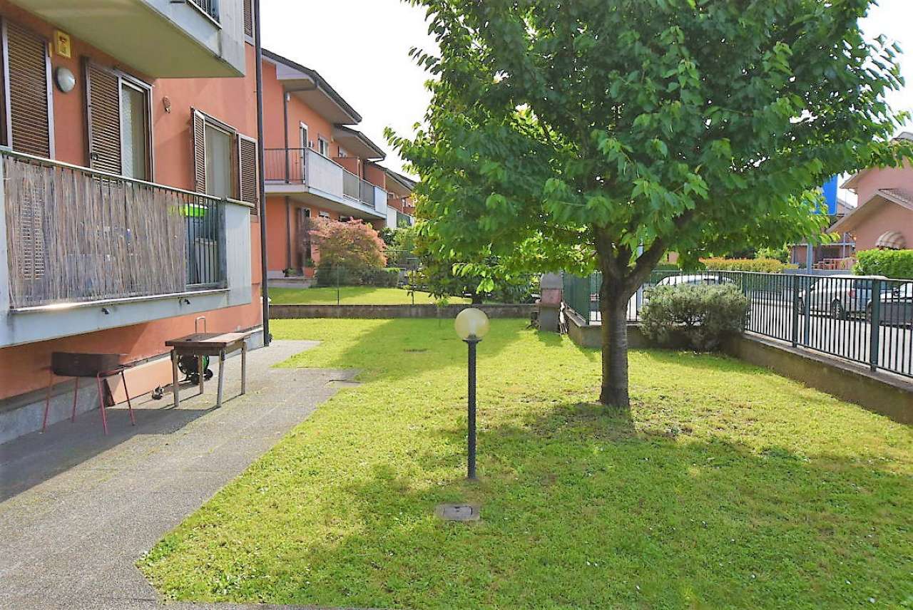 Appartamento SAN ZENONE AL LAMBRO vendita   Via Scorletti Immobiliare 2001 srl