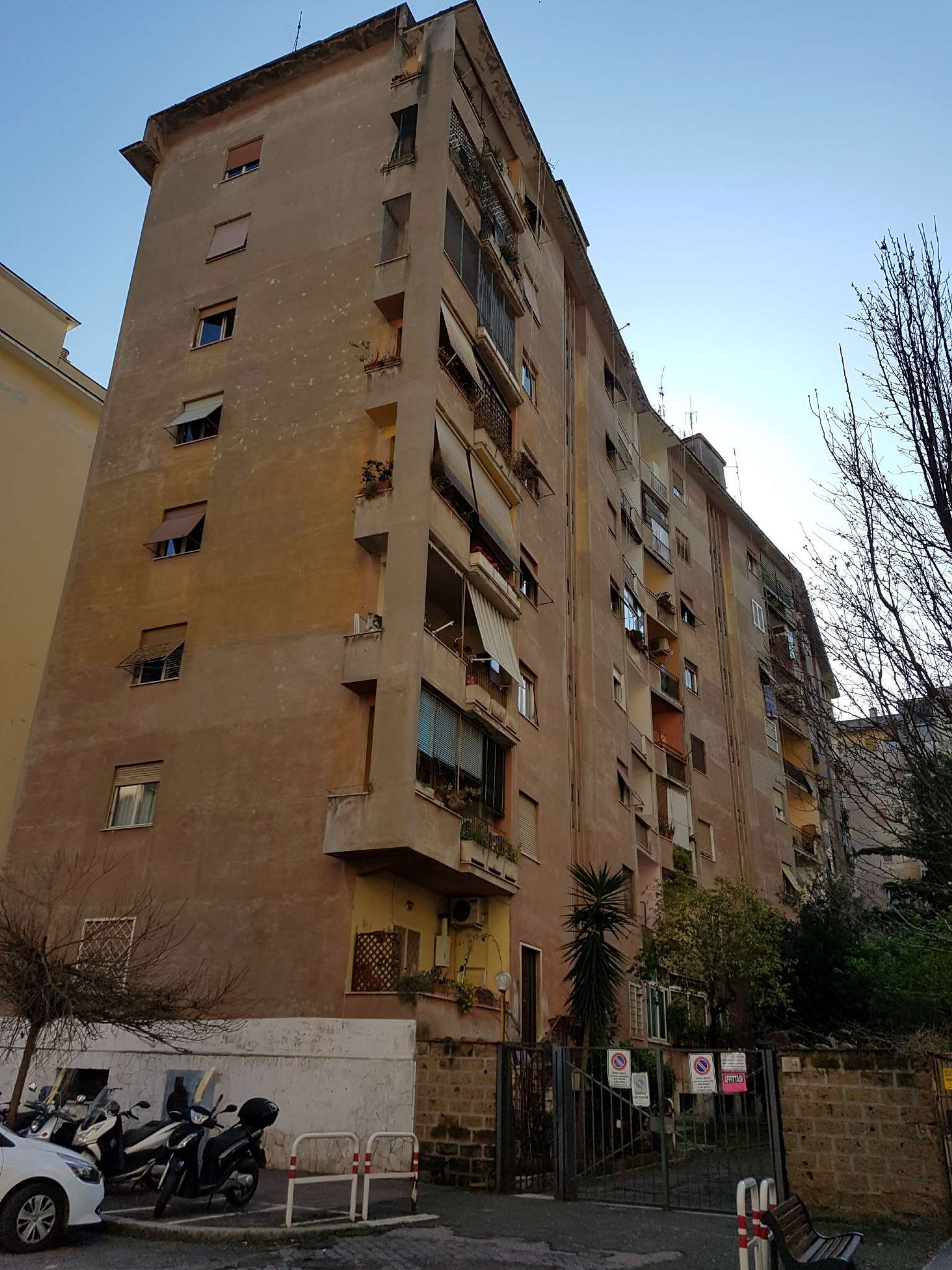  roma vendita quart: montagnola eurocase