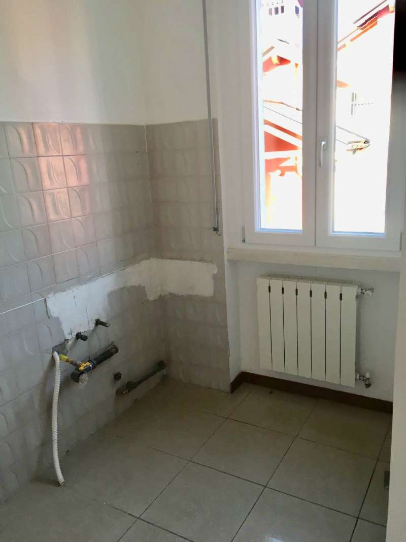 Appartamento MALNATE affitto   toselli snc novacapital srl