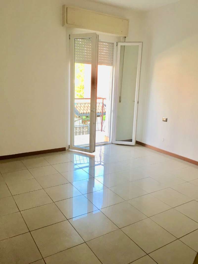 Appartamento MALNATE affitto   toselli snc novacapital srl