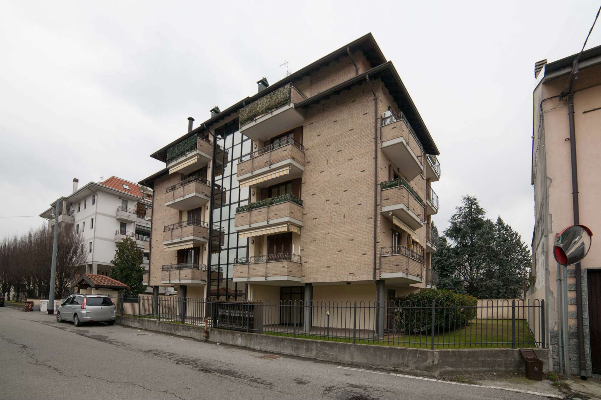  busto arsizio vendita quart:  tempocasa, ufficio di busto arsizio