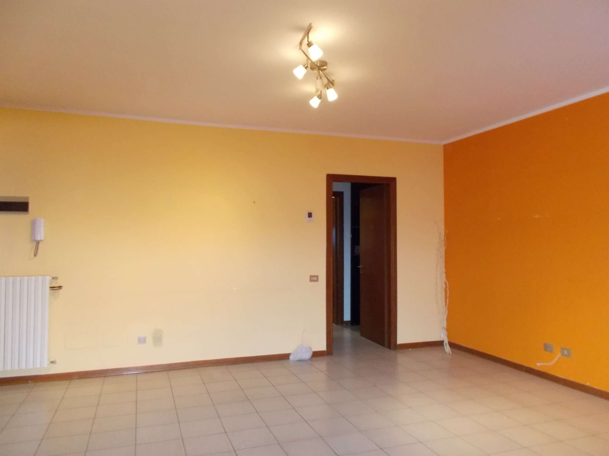 Appartamento CAVENAGO DI BRIANZA vendita   Via Sant'Antonio Studio Immobiliare Cappelli