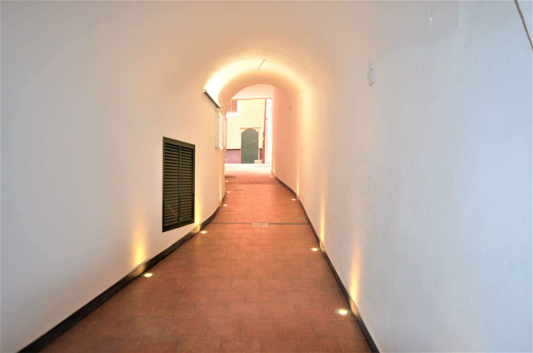 Show Room GENOVA affitto  CENTRO Di Negro Gabetti Immobilborsa Genova Centrocittà