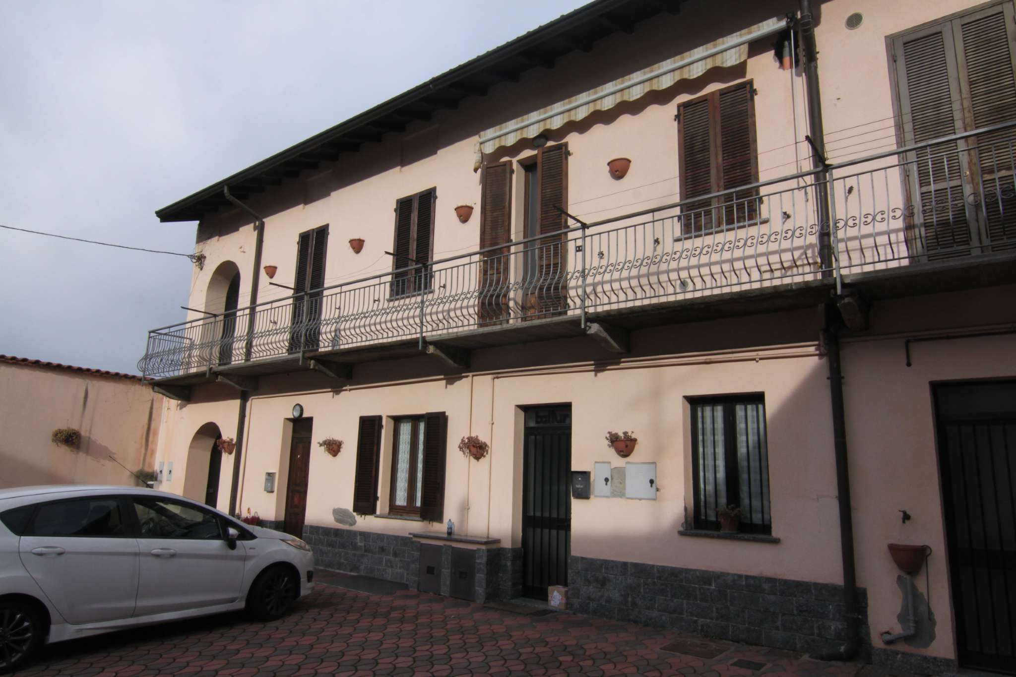  busto arsizio vendita quart:  gabetti - studio 78 di walter pia & c. s.a.s.