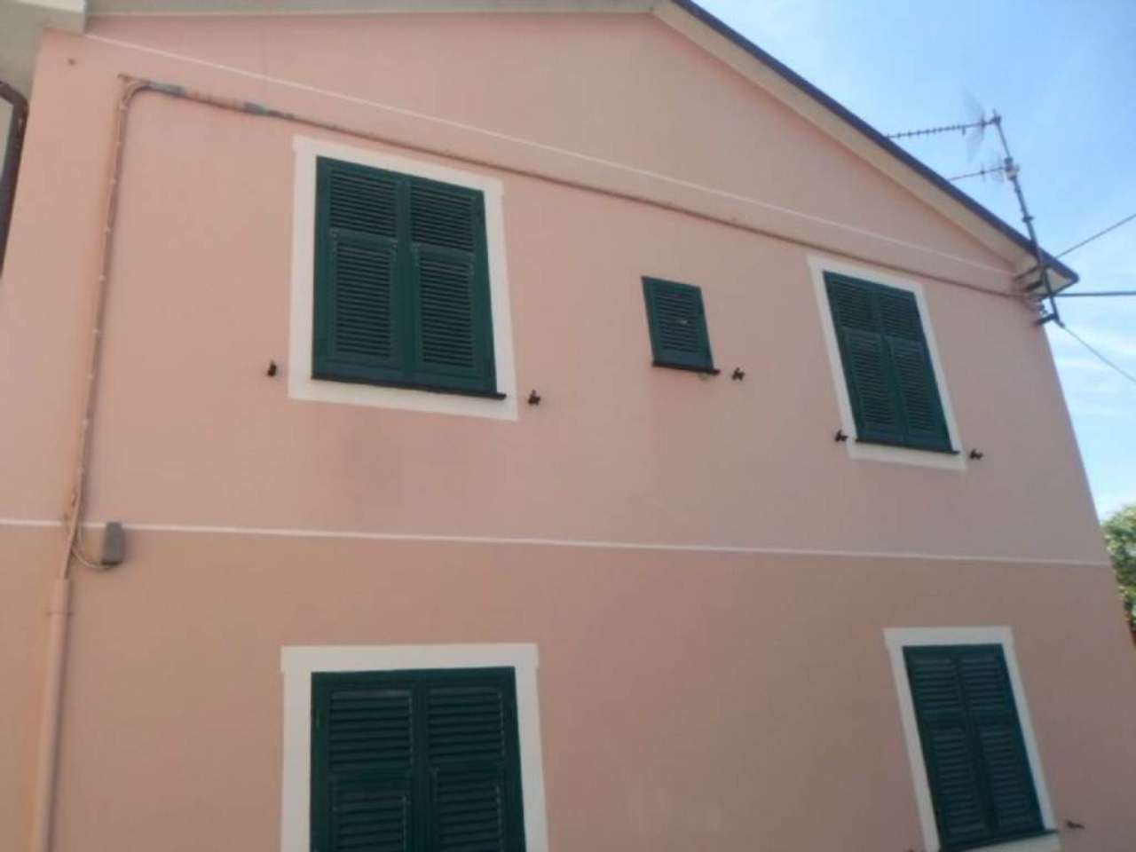 Villa Unifamiliare - Indipendente CHIAVARI vendita   piacenza alexandra immobiliare sas