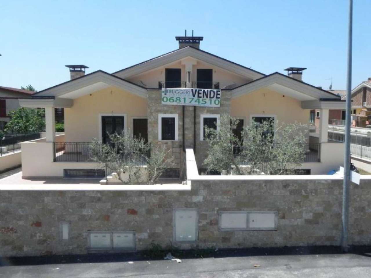 Villa ROMA vendita  BUFALOTTA Bonefro Immobiliare Ruggeri SRL