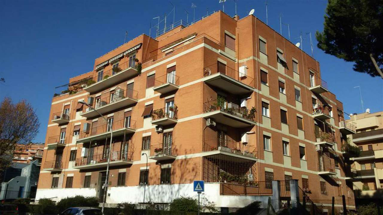 Appartamento ROMA vendita  TALENTI Nomentana Immobiliare Ruggeri SRL