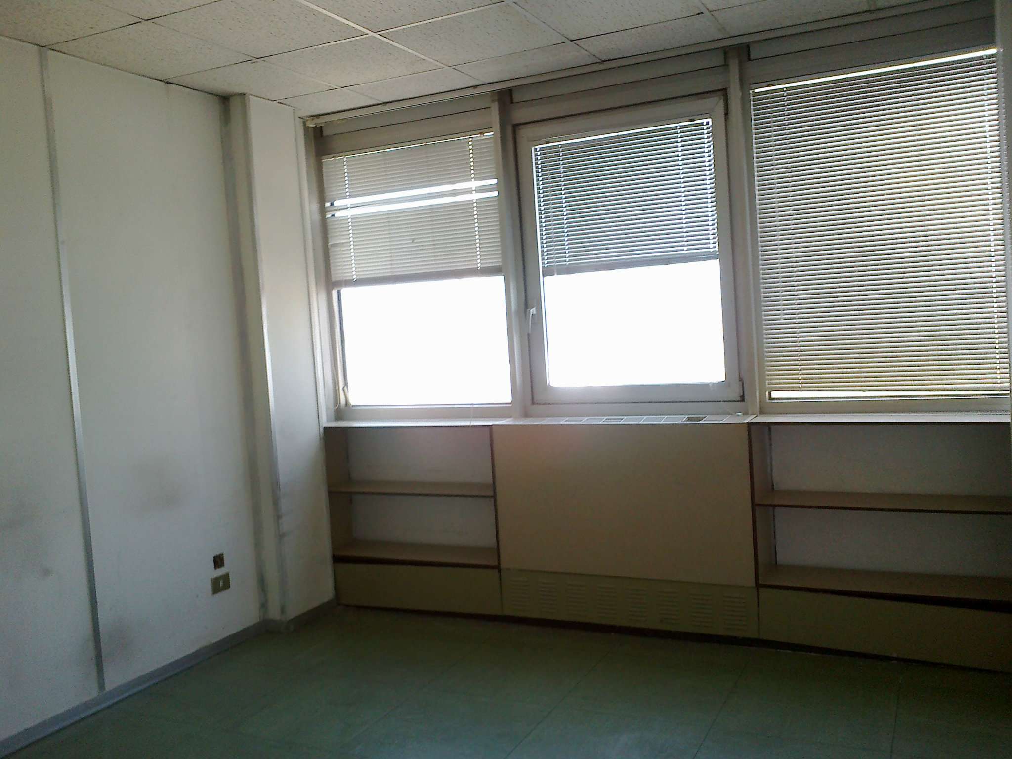 Ufficio - Loc.Com. NAPOLI affitto  SAN LORENZO Centro Direzionale di Napoli De Chiara Servizi Immobiliari SRL