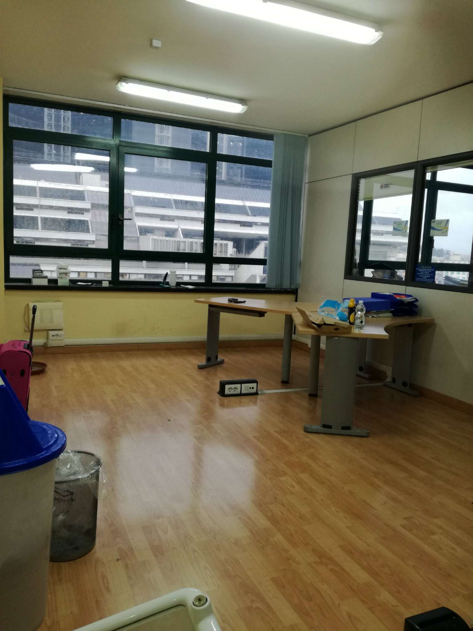 Ufficio - Loc.Com. NAPOLI affitto  SAN LORENZO della Costituzione De Chiara Servizi Immobiliari SRL