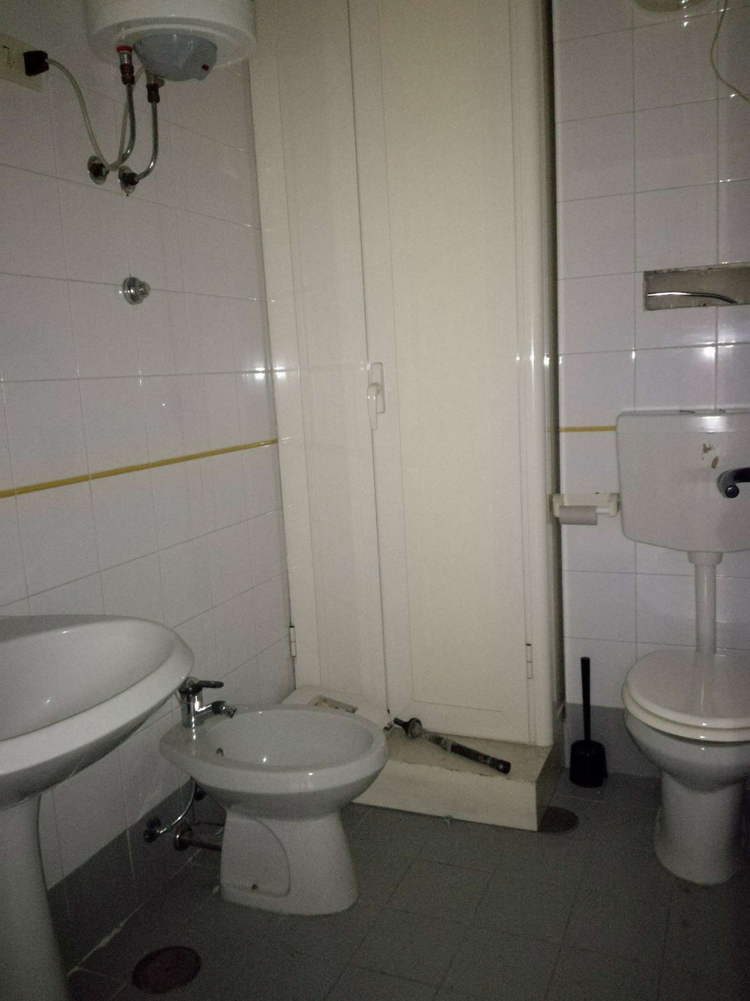 Ufficio - Loc.Com. NAPOLI affitto  POGGIOREALE E ZONA INDUSTRIALE della Costituzione De Chiara Servizi Immobiliari SRL