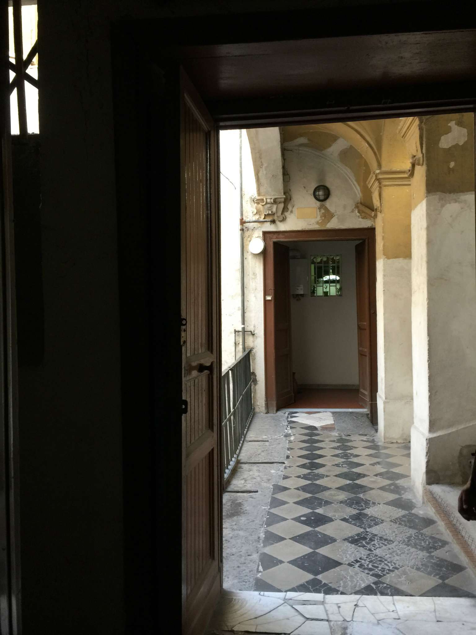 Appartamento NAPOLI vendita  SAN LORENZO S. Maria ad Agnone De Chiara Servizi Immobiliari SRL