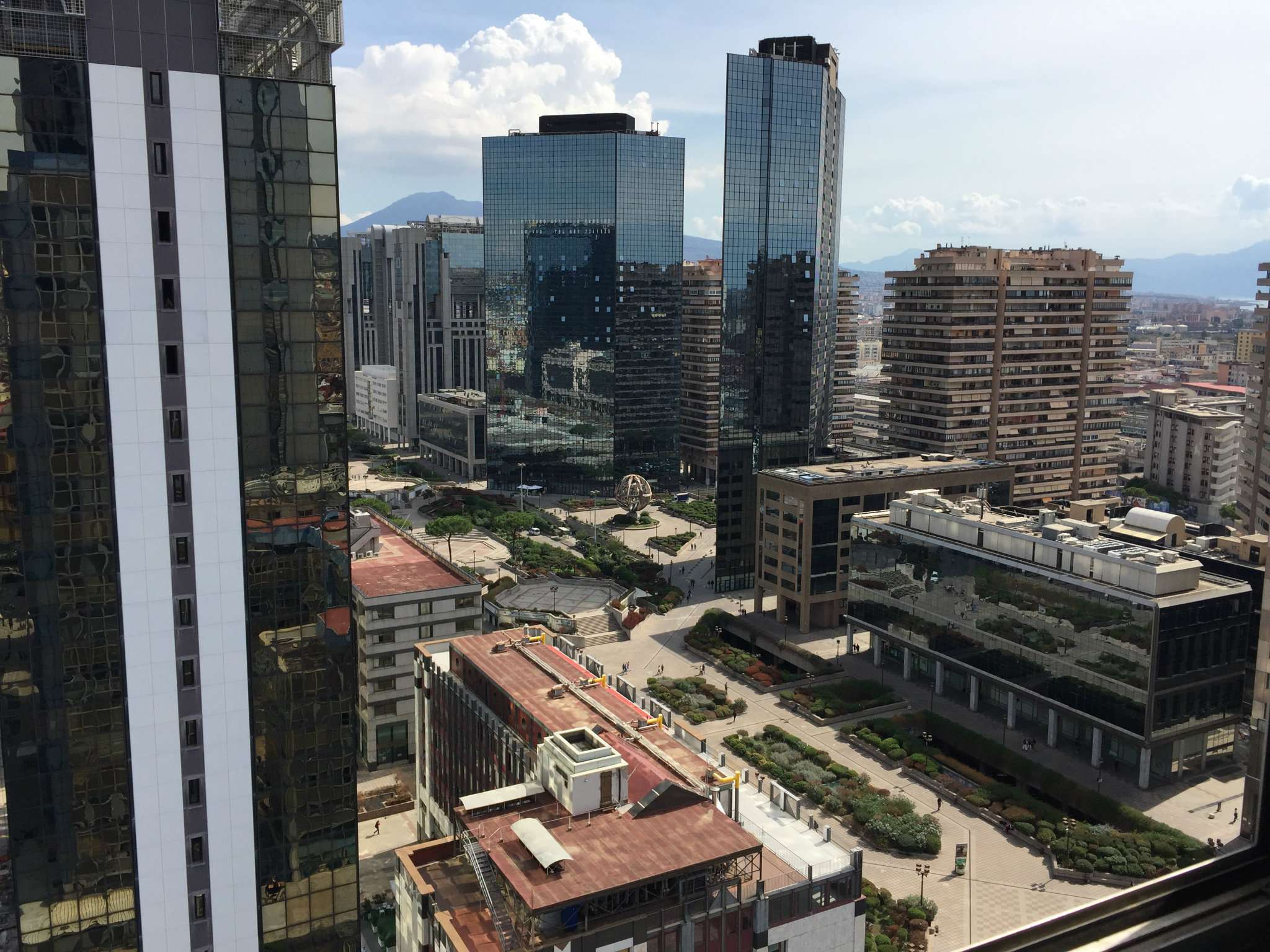  napoli vendita quart: san lorenzo de-chiara-servizi-immobiliari-srl