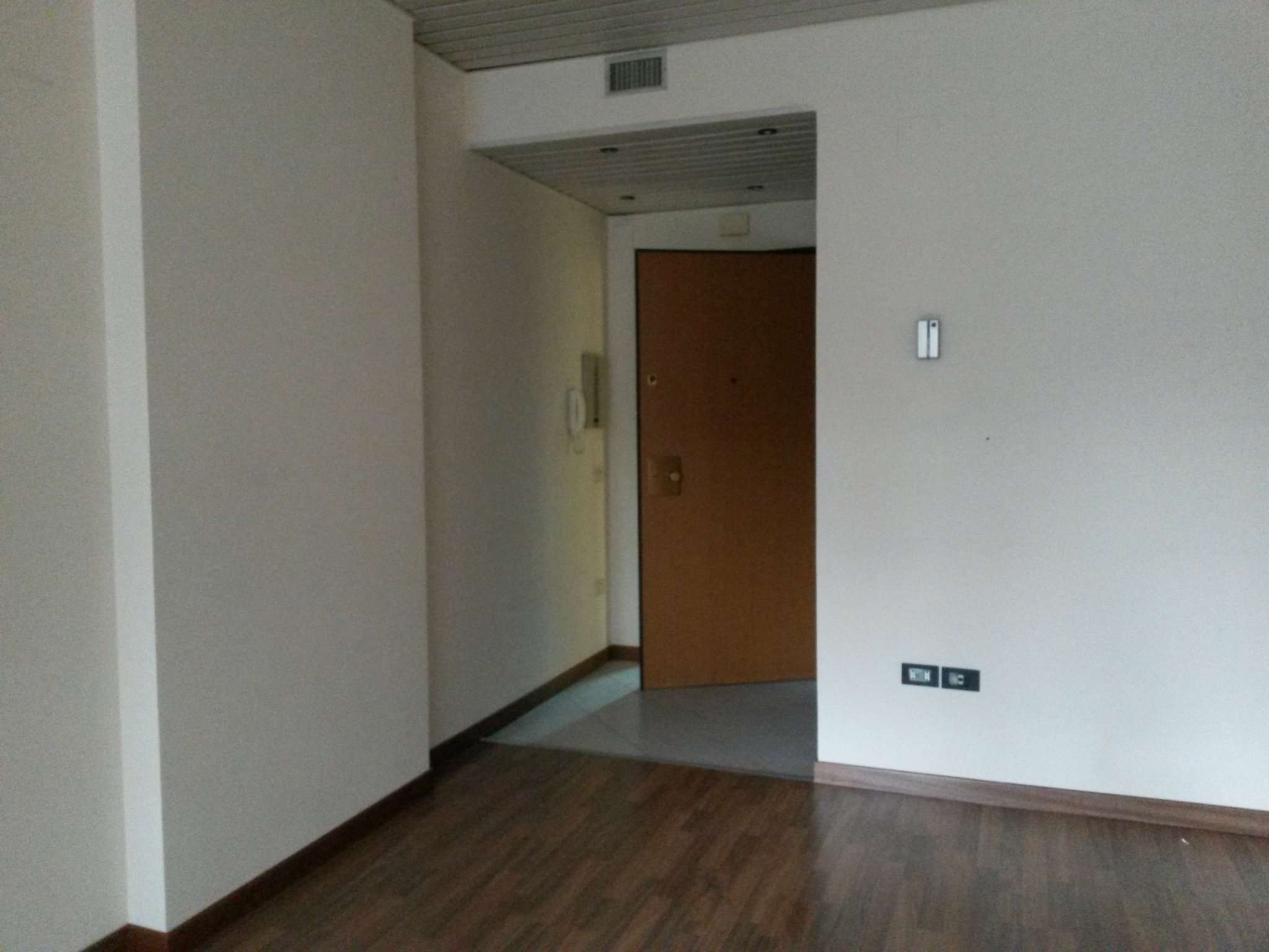 Ufficio - Loc.Com. NAPOLI vendita  SAN LORENZO della Costituzione De Chiara Servizi Immobiliari SRL