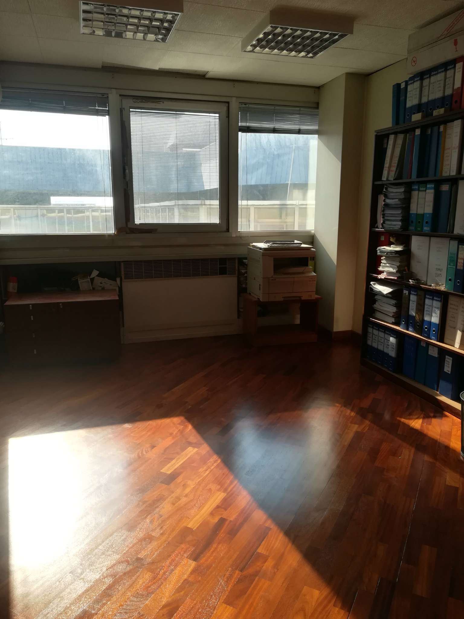  napoli affitto quart: san lorenzo de-chiara-servizi-immobiliari-srl