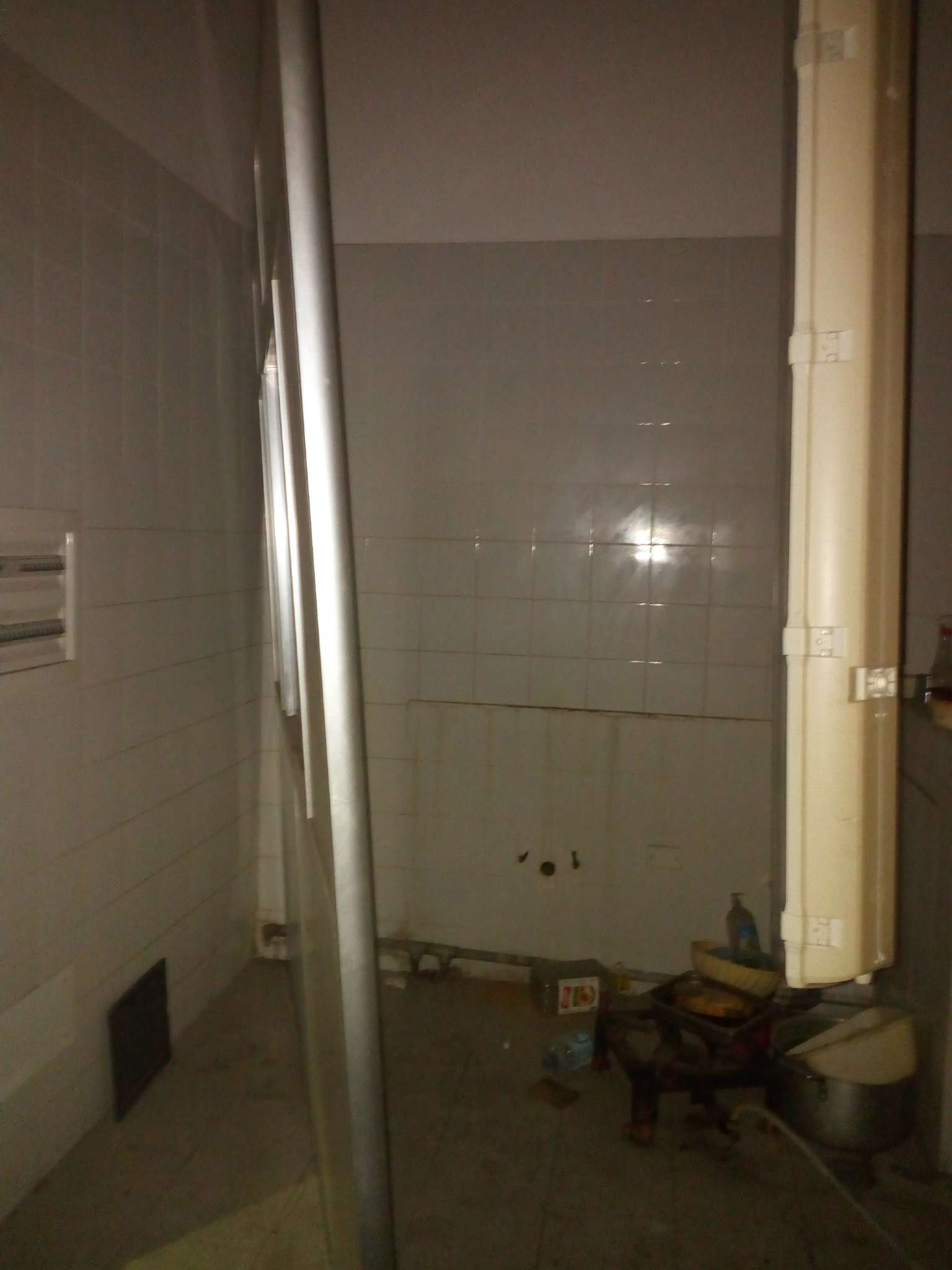Negozio - Loc.Com. NAPOLI affitto  MERCATO Giuseppe Ricciardi De Chiara Servizi Immobiliari SRL