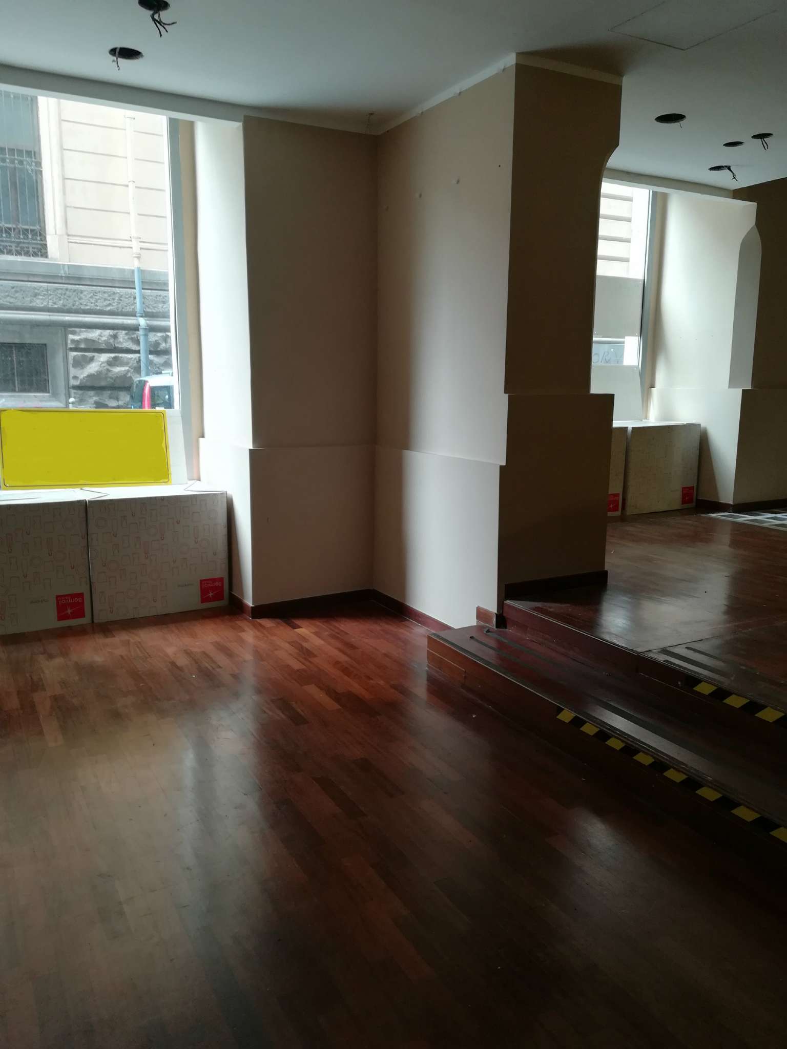  napoli affitto quart: porto de-chiara-servizi-immobiliari-srl