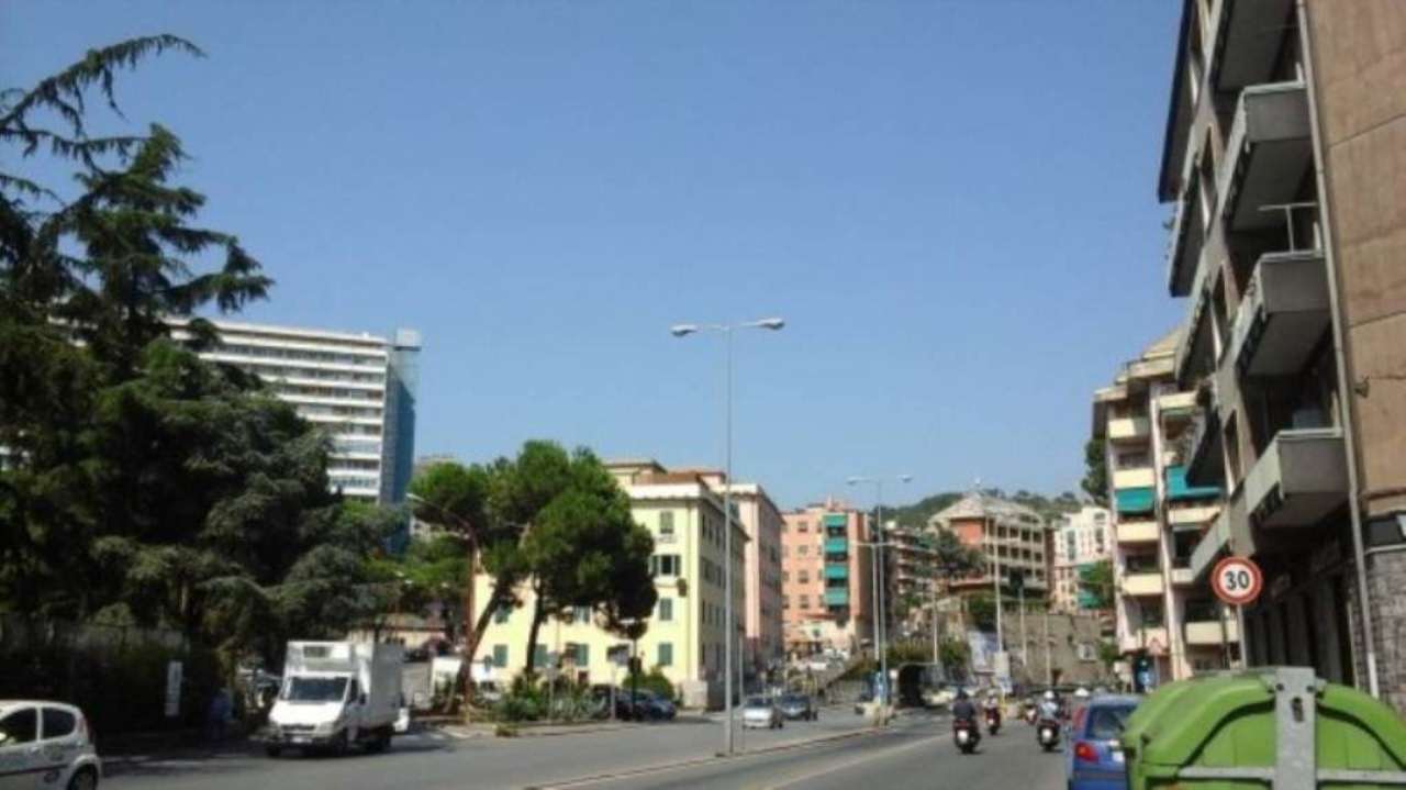  genova vendita quart: san martino immobiliare-studio-quarto