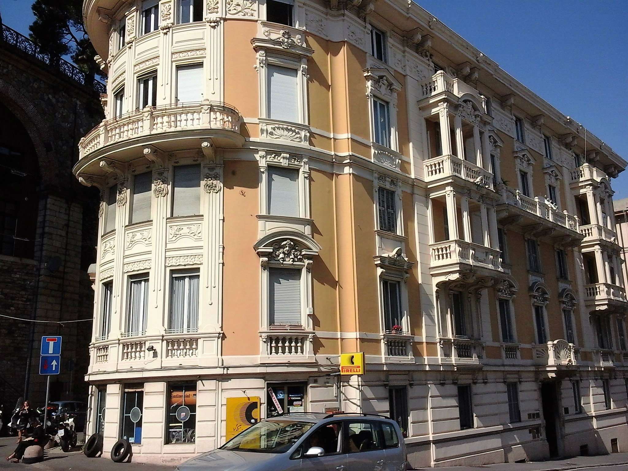 Appartamento GENOVA vendita   Frugoni IMMOBILIARE STUDIO QUARTO