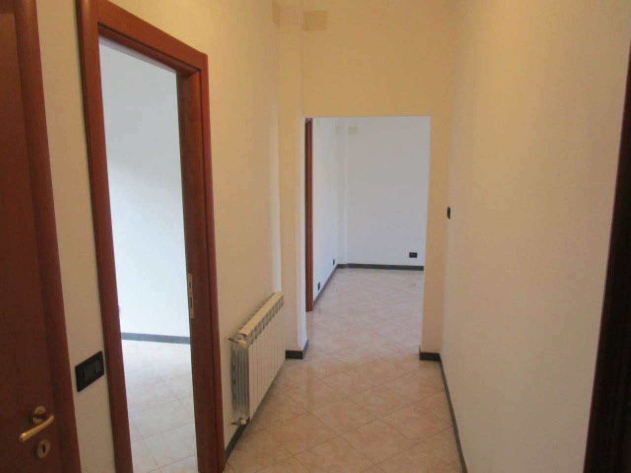 Appartamento GENOVA affitto  SAMPIERDARENA San Bartolomeo del Fossato bonfatti immobiliare