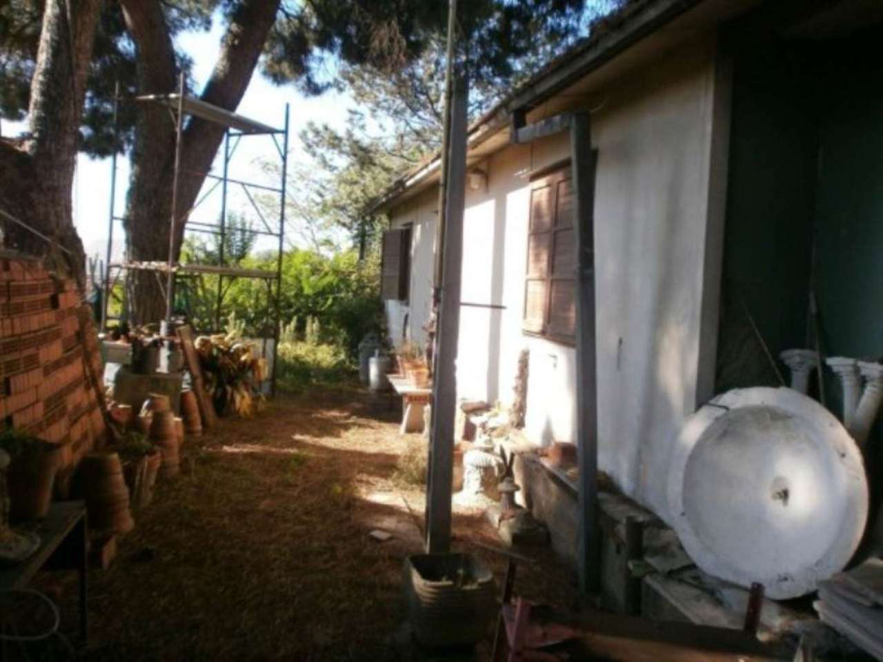 Villa Unifamiliare - Indipendente FRASCATI vendita   Enrico Fermi BENESTARE IMMOBILIARE S.R.L.