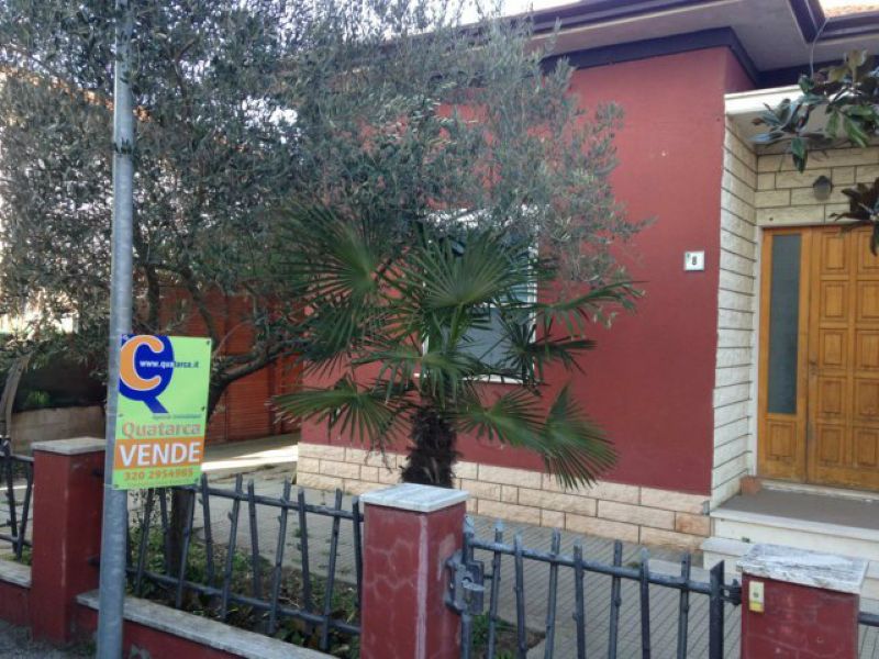 Villa Unifamiliare - Indipendente BELLARIA-IGEA MARINA vendita   Morandi quatarca immobiliare sas