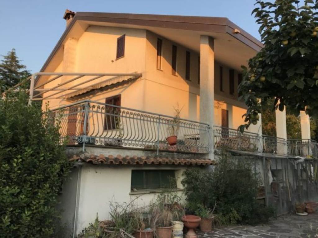  santarcangelo di romagna vendita quart:  quatarca immobiliare sas