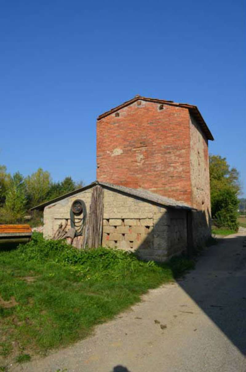 Rustico - Cascina MONTERCHI vendita    quatarca immobiliare sas