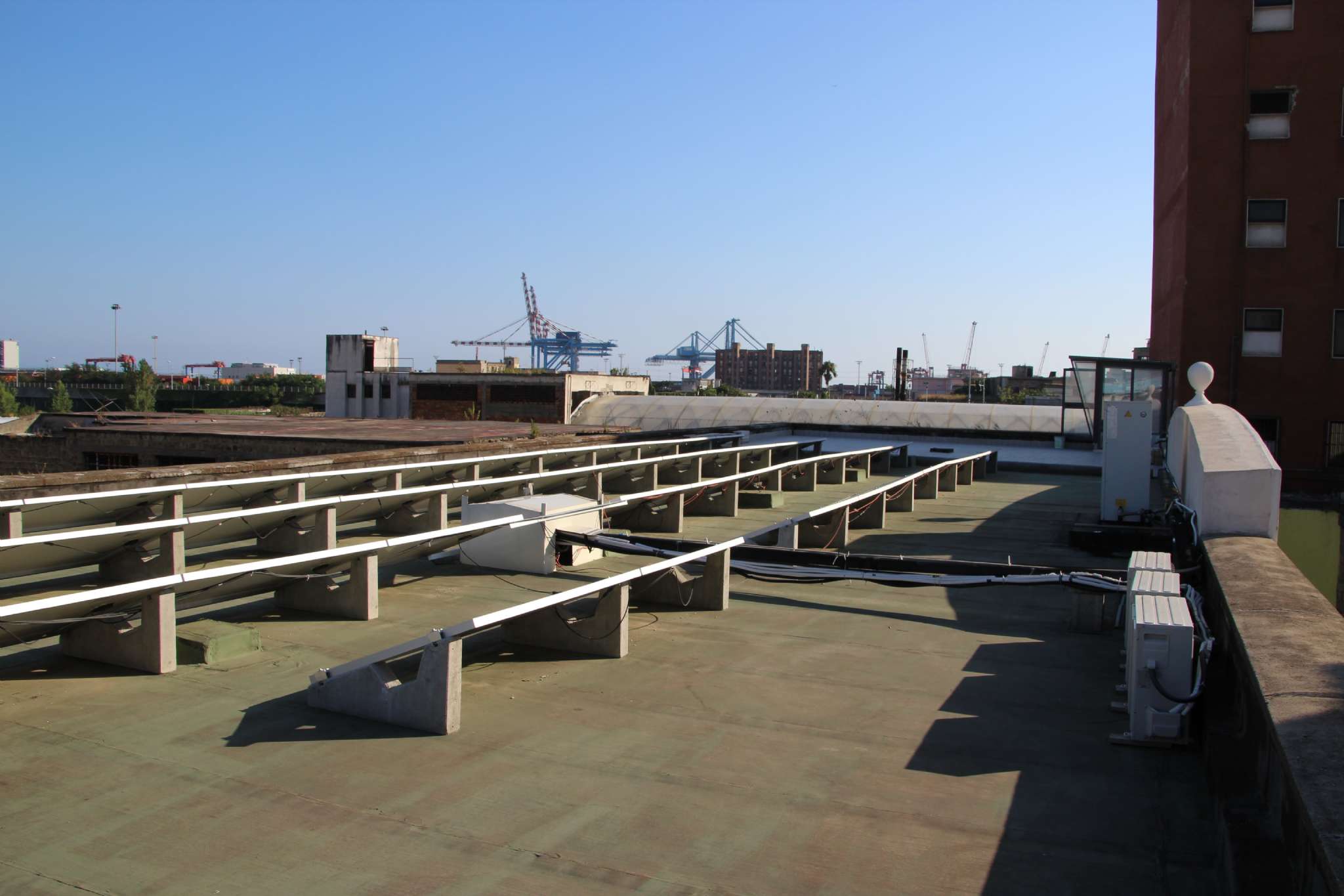 Capannoni (Tutti) NAPOLI vendita  SAN LORENZO gianturco FIRST HOUSE s.r.l.