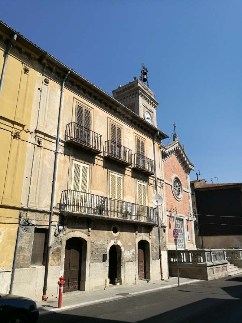  avellino vendita quart:  first-house-s.r.l.