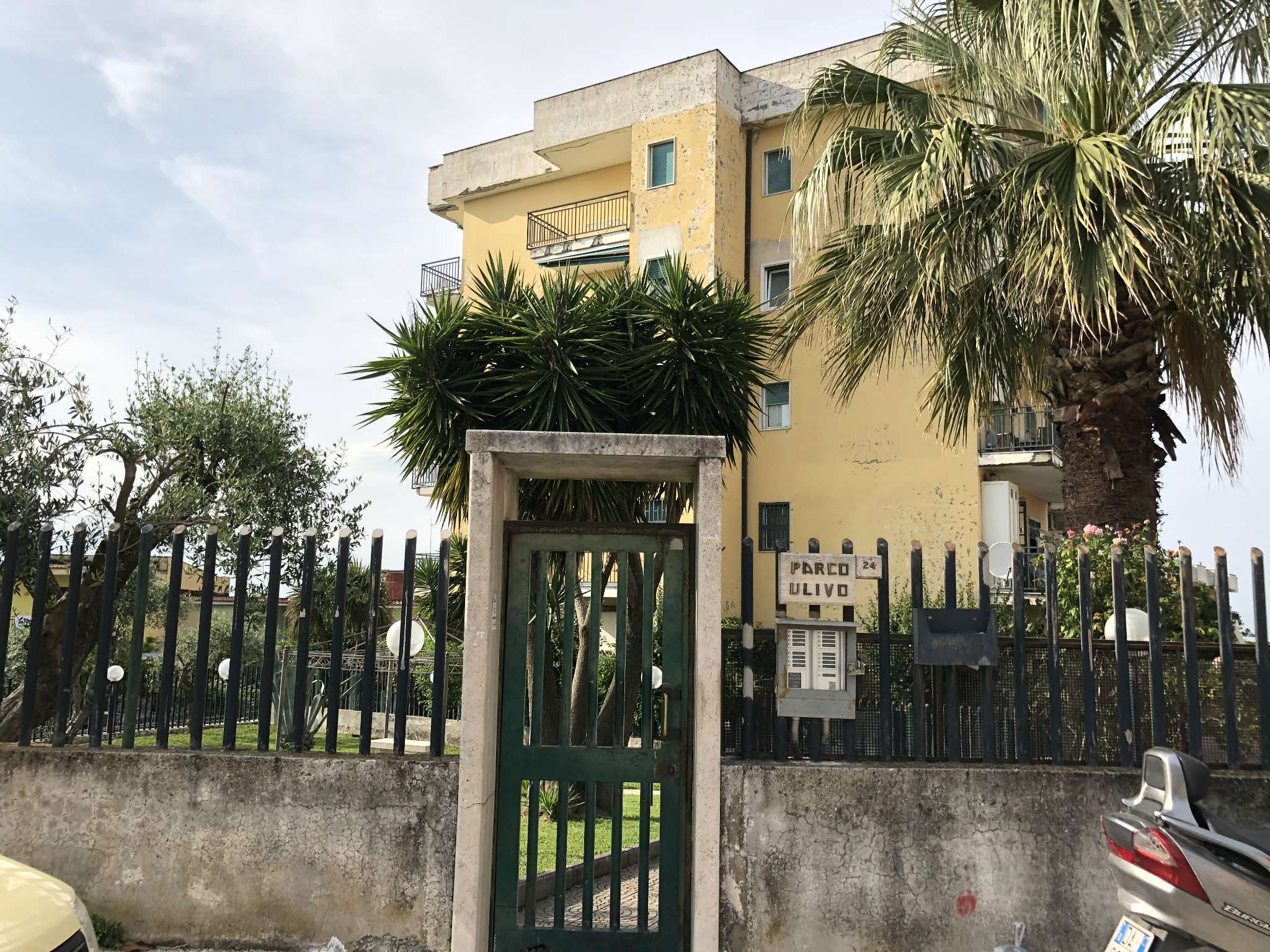  marano di napoli affitto quart:  first house s.r.l.