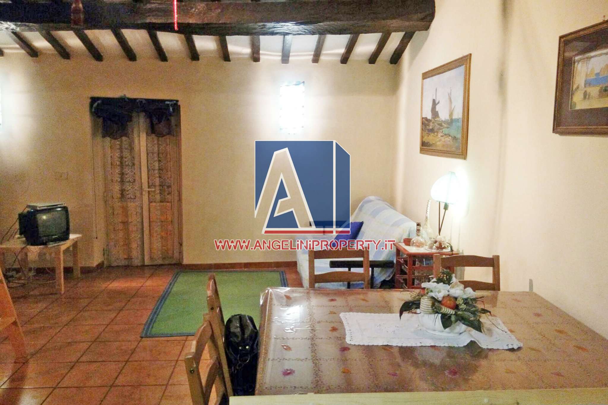 Appartamento SCANDRIGLIA vendita   Lungara Angelini Property